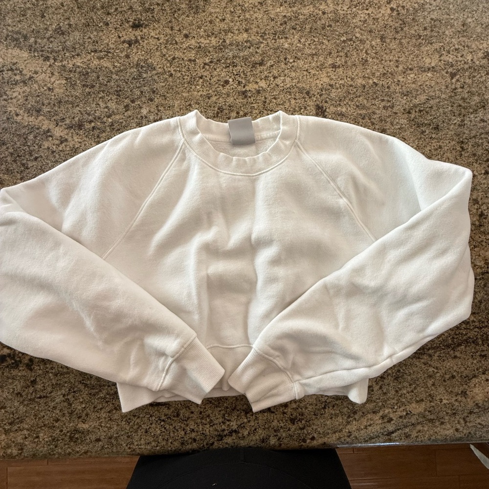 TNA Cozy Fleece White cropped Sweatshirt